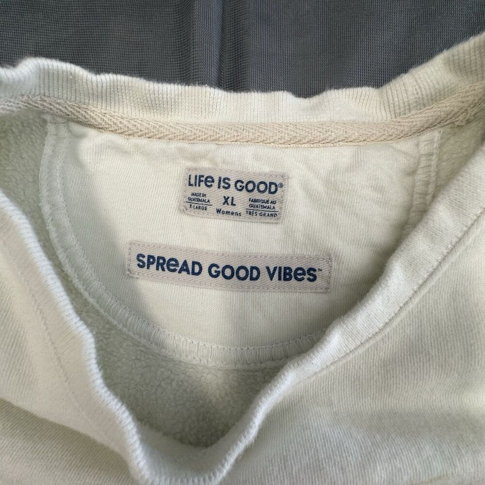 Life Is Good Simply True Fleece Sweatshirt Snowy Pines Cardinals Womens XL - Picture 6 of 9
